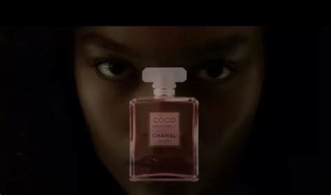 anuncio coco mademoiselle chanel 2023